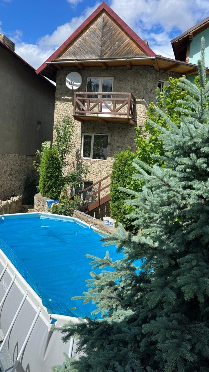 Кам'Яний Двір Mykulychyn Exterior foto